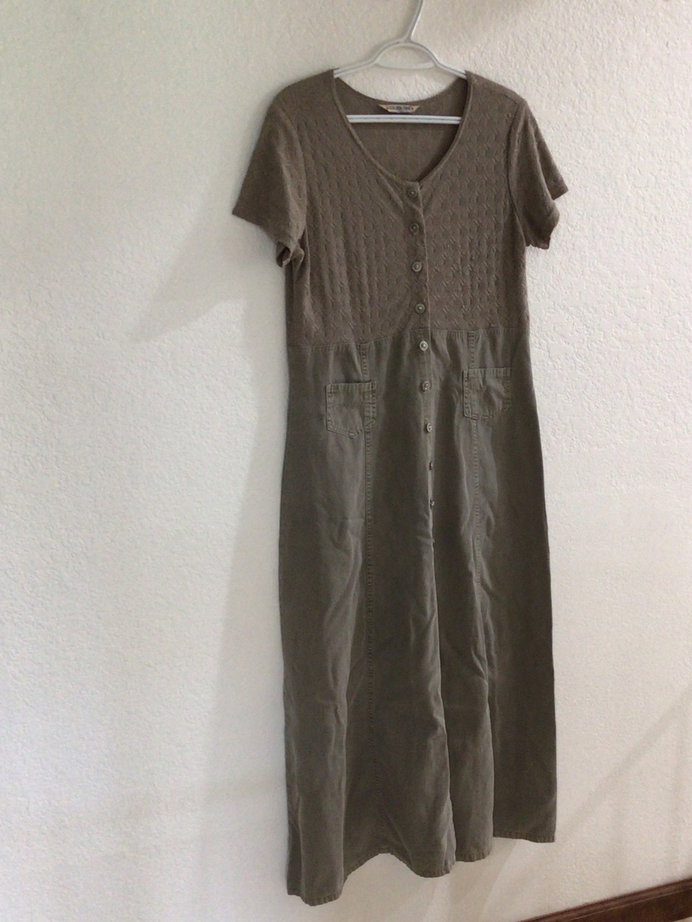 Vintage 90’s Golden Star Button Down midi dress~Made in the USA